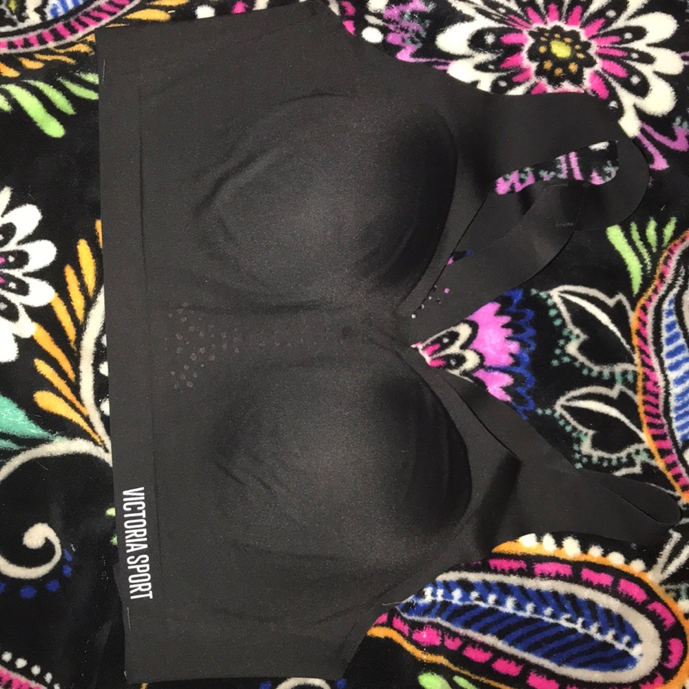 Victoria’s Secret Sport Angel Max Sports Bra